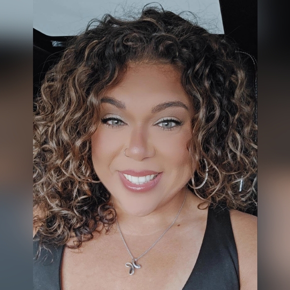 curls_andcurves